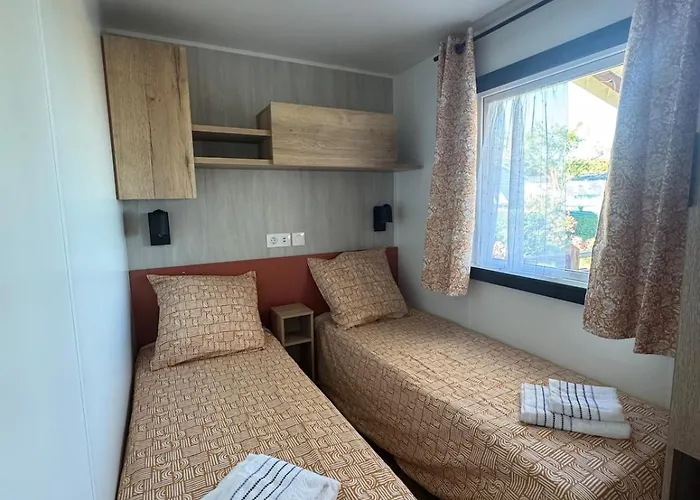 575 6 A 8 Pers, Wifi, 4 Etoiles Des Reves Ferienhaus *