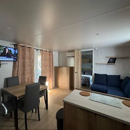 575 6 A 8 Pers, Wifi Gratuit, 4 Etoiles Des Reves Vue Exceptionnelle Sur Le Sans Vis A Vis *